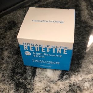 Rodan & Fields Redefine Night Renewing Serum